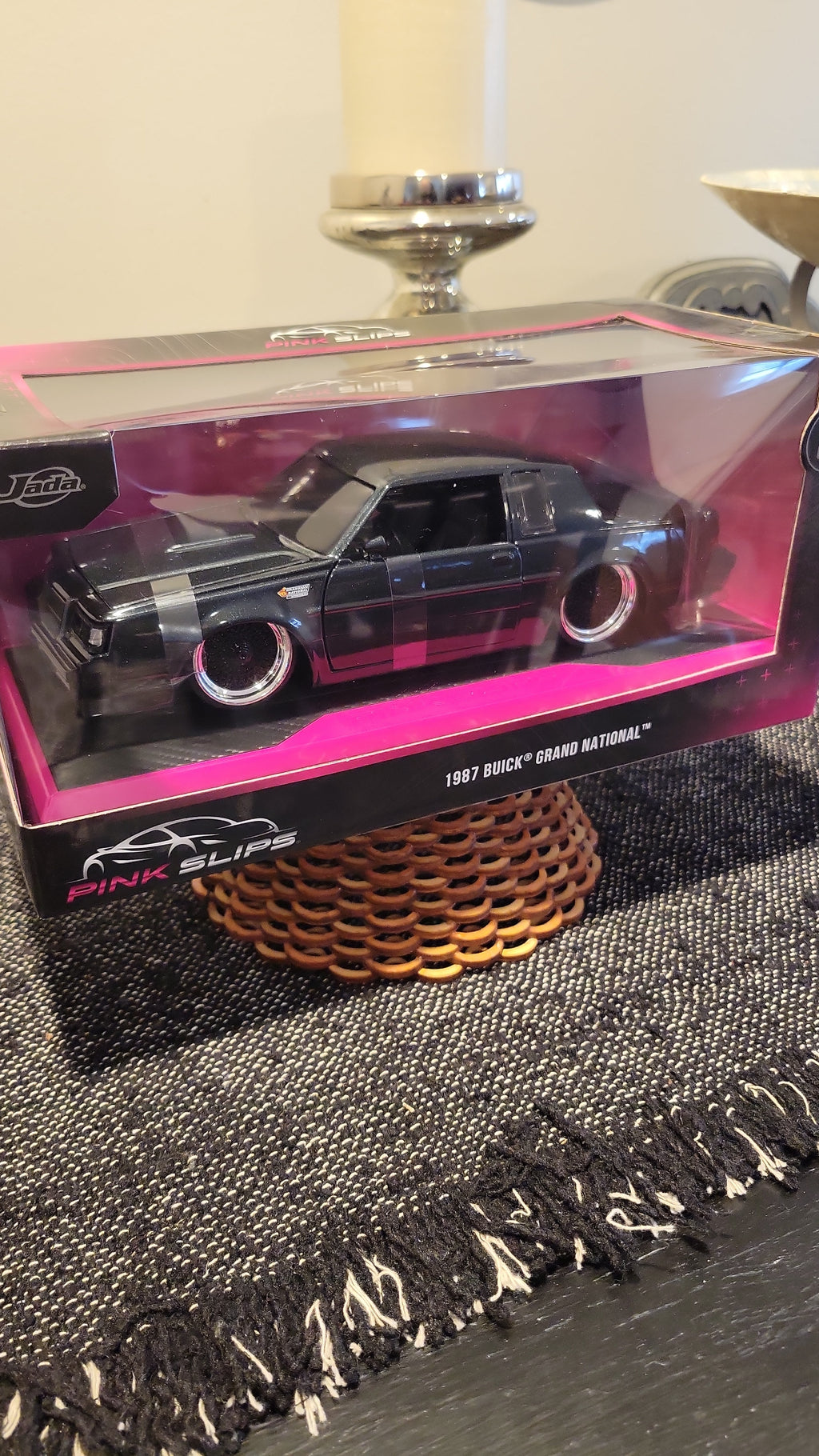 Jada 1:24 Scale Pink Slips 1987 Buick Grand National
