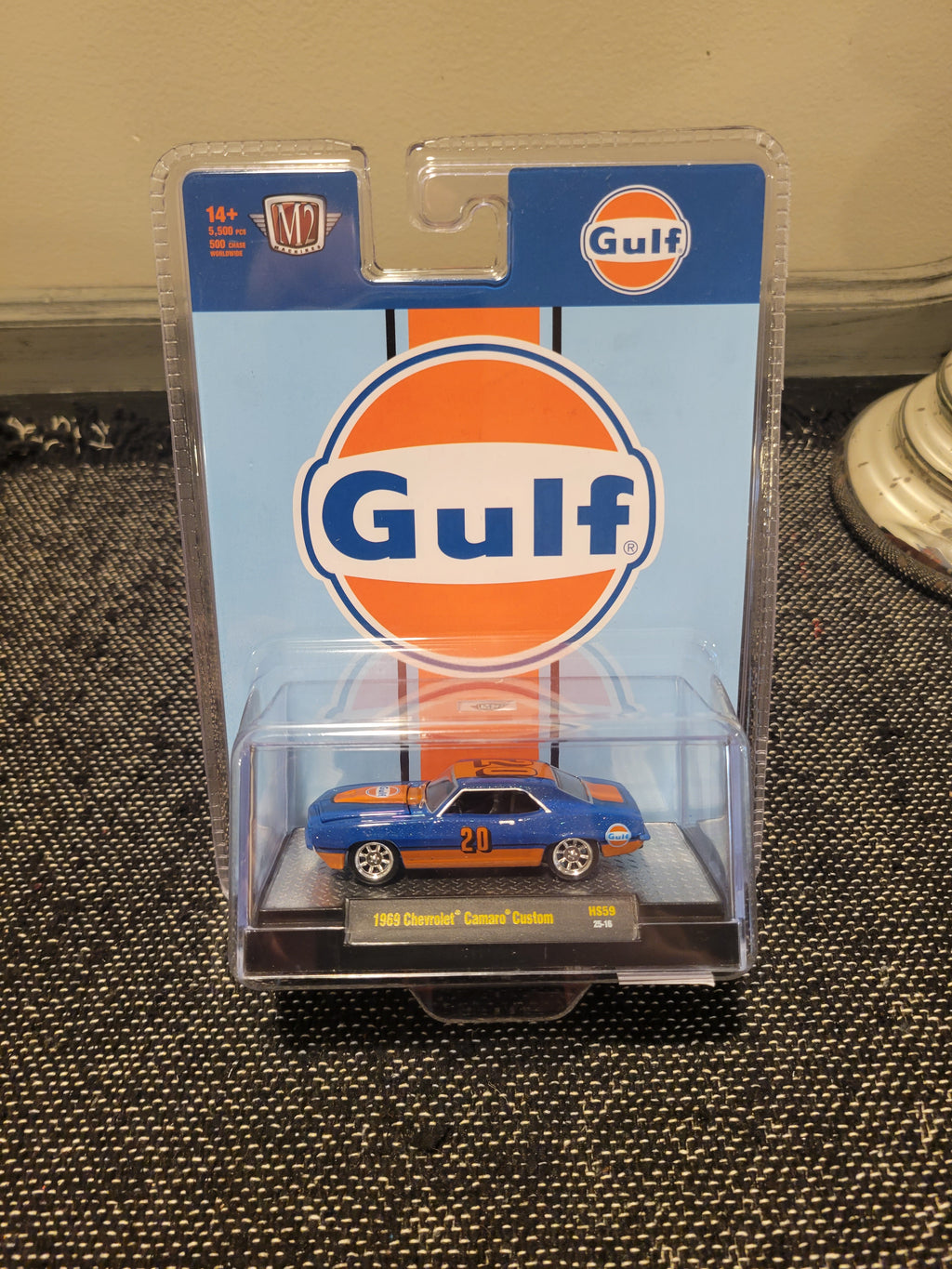 M2 Machines 1969 Chevrolet Camaro Gulf