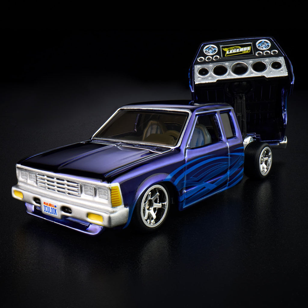 Hot Wheels RLC 1986 Nissan 720 King Cab Spectraflame Blue